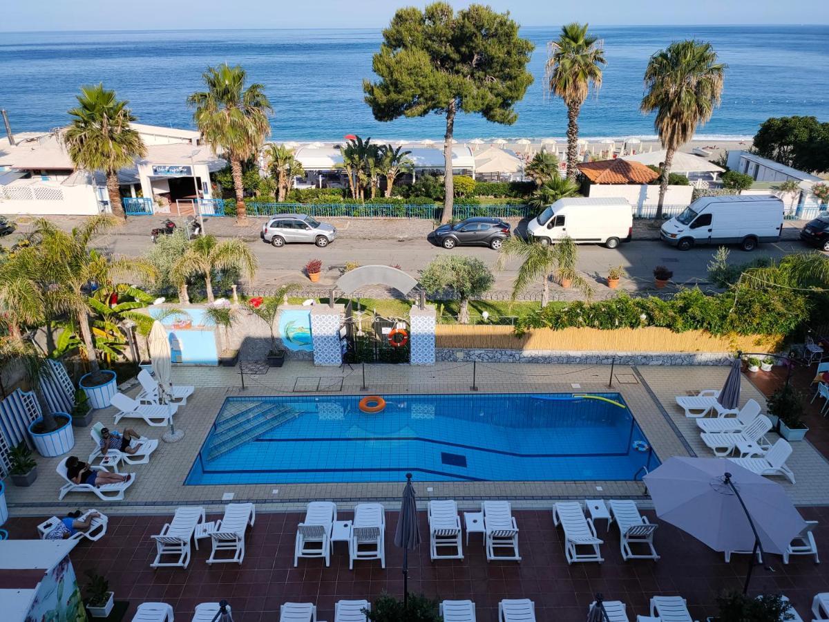 Taormina By The Sea Appartement Mazzeo Buitenkant foto