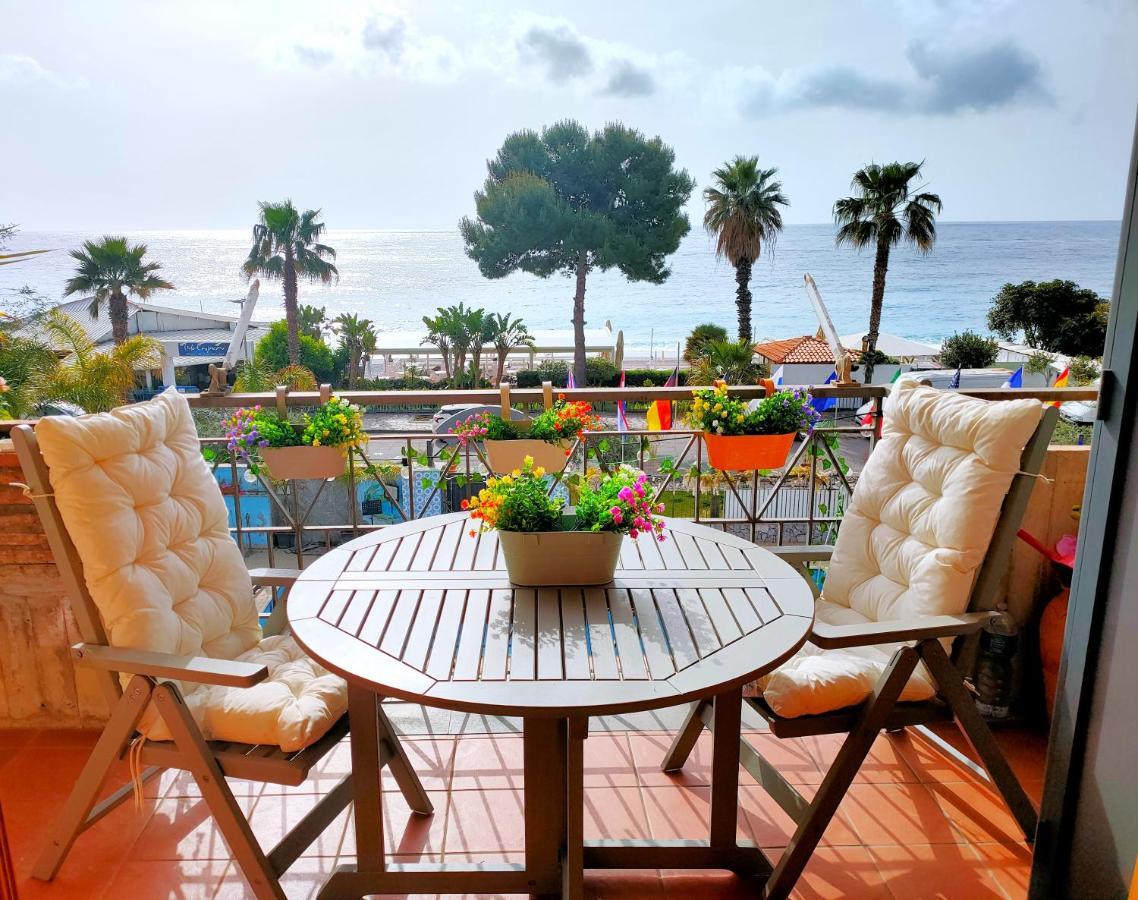 Taormina By The Sea Appartement Mazzeo Buitenkant foto