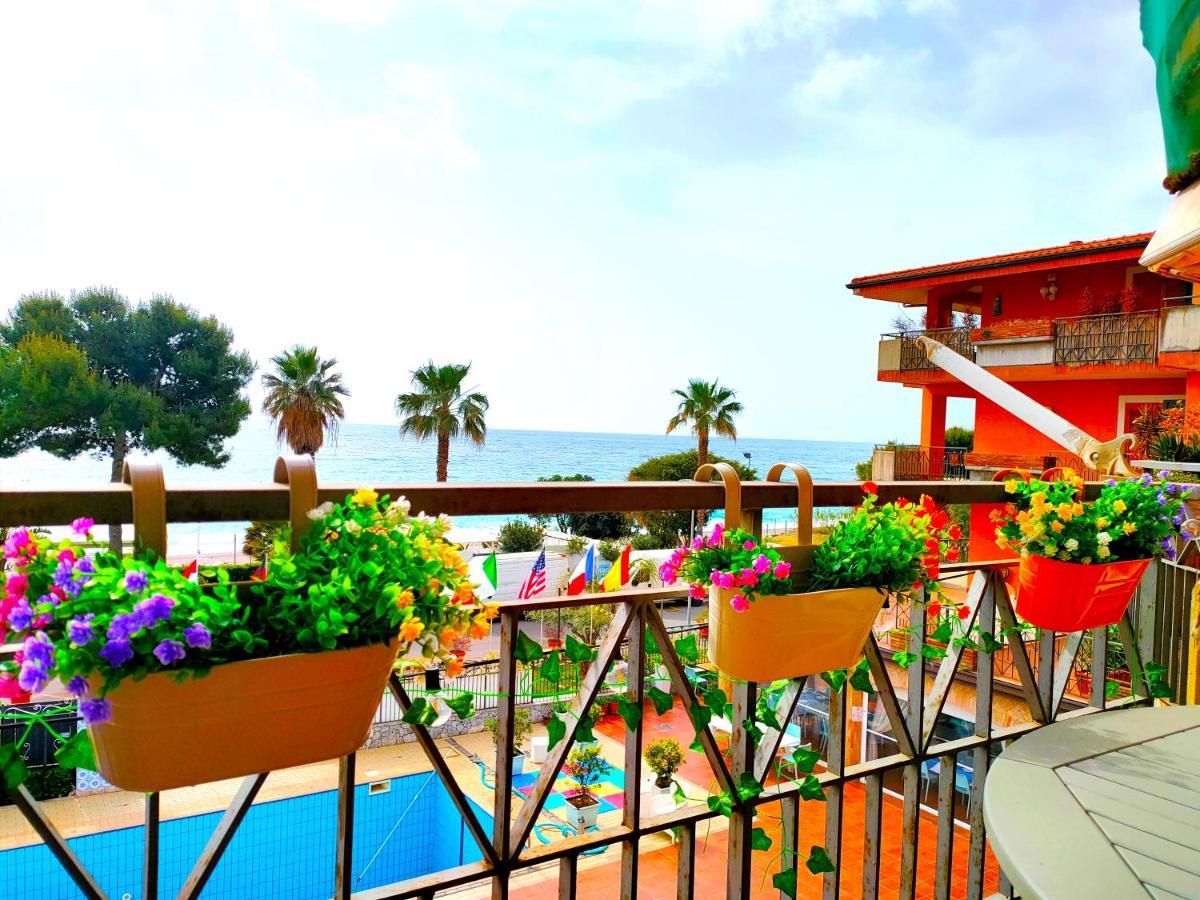 Taormina By The Sea Appartement Mazzeo Buitenkant foto