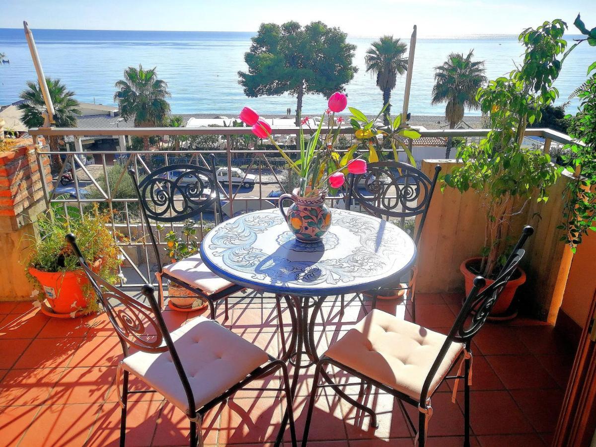Taormina By The Sea Appartement Mazzeo Buitenkant foto